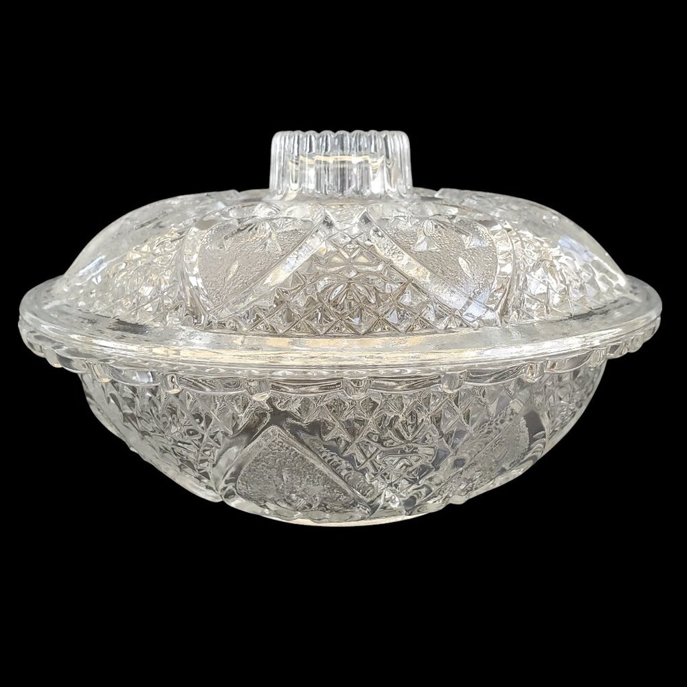 Vintage Pasari Clear Glass Lidded Candy Dish Pressed Cut Glass Hearts Decorative